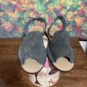 ECOTE’ SANDALS SIZE 7 NEW NO BOX